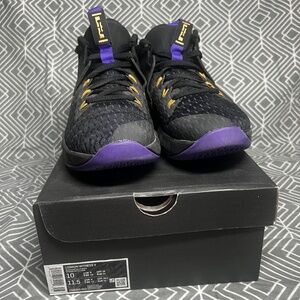 Lebron Witness 5 Fierce - Purple Metallic Gold - US MENS SIZE 10